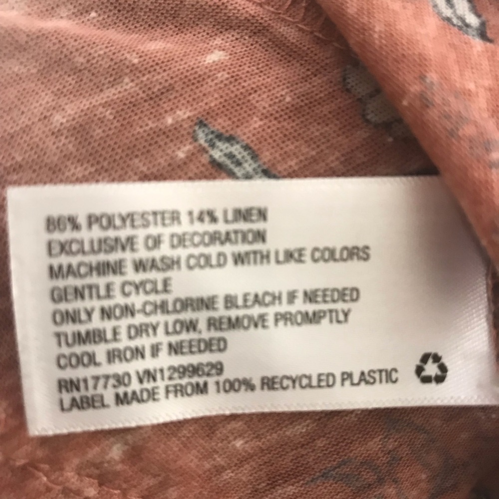 Shirt 👚 - Picture 4 of 5